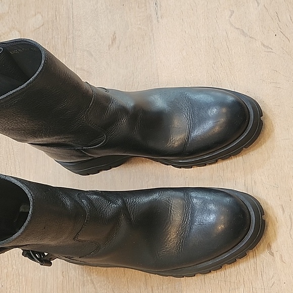 Prada Milano double buckle biker boots black, size 38.5 - Picture 5 of 6